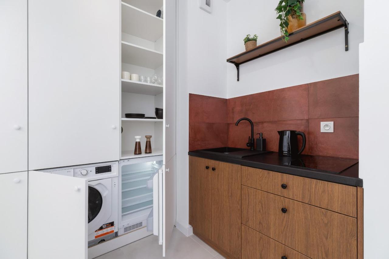 Modern & Terrace Kielkowskiego By Renters Apartment *